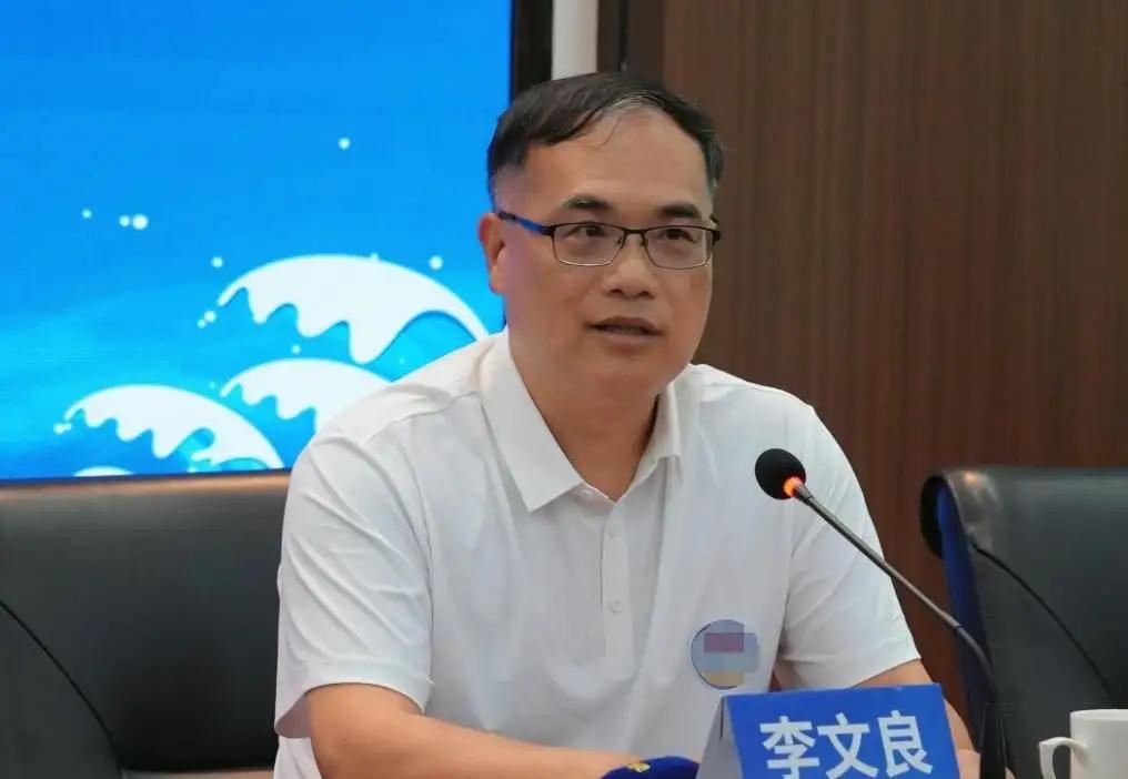 郑丽文访问大陆后，大陆给出了十项惠台政策，其中有“五通”（通水、通电、通气、通桥
