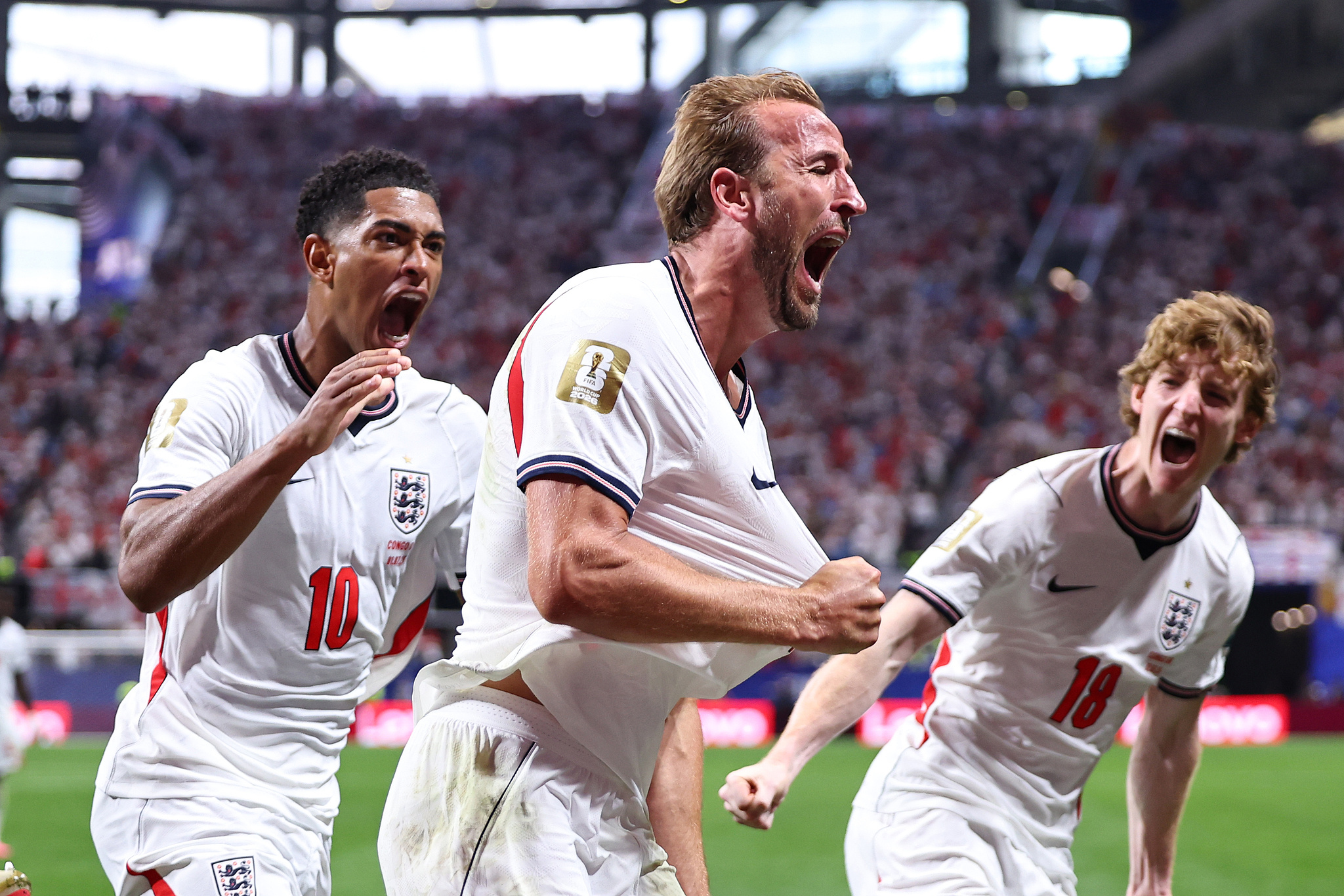 英格兰2比1民主刚果英格兰进16强 世界杯1/16淘汰赛，英格兰2-1逆转民主刚