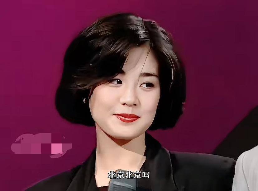 这样的女演员才叫漂亮有气质。
以前的女演员多好，
纯天然、也不会瘦的像麻秆一样。