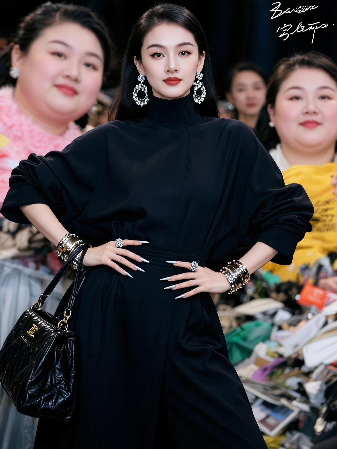 AI暗黑时尚大片 随变ai随便玩 高级感 冷艳女神 优雅永不过时