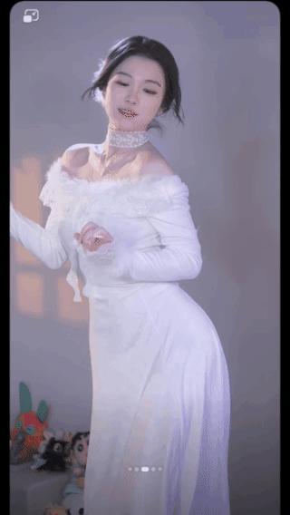 服饰高端大气！