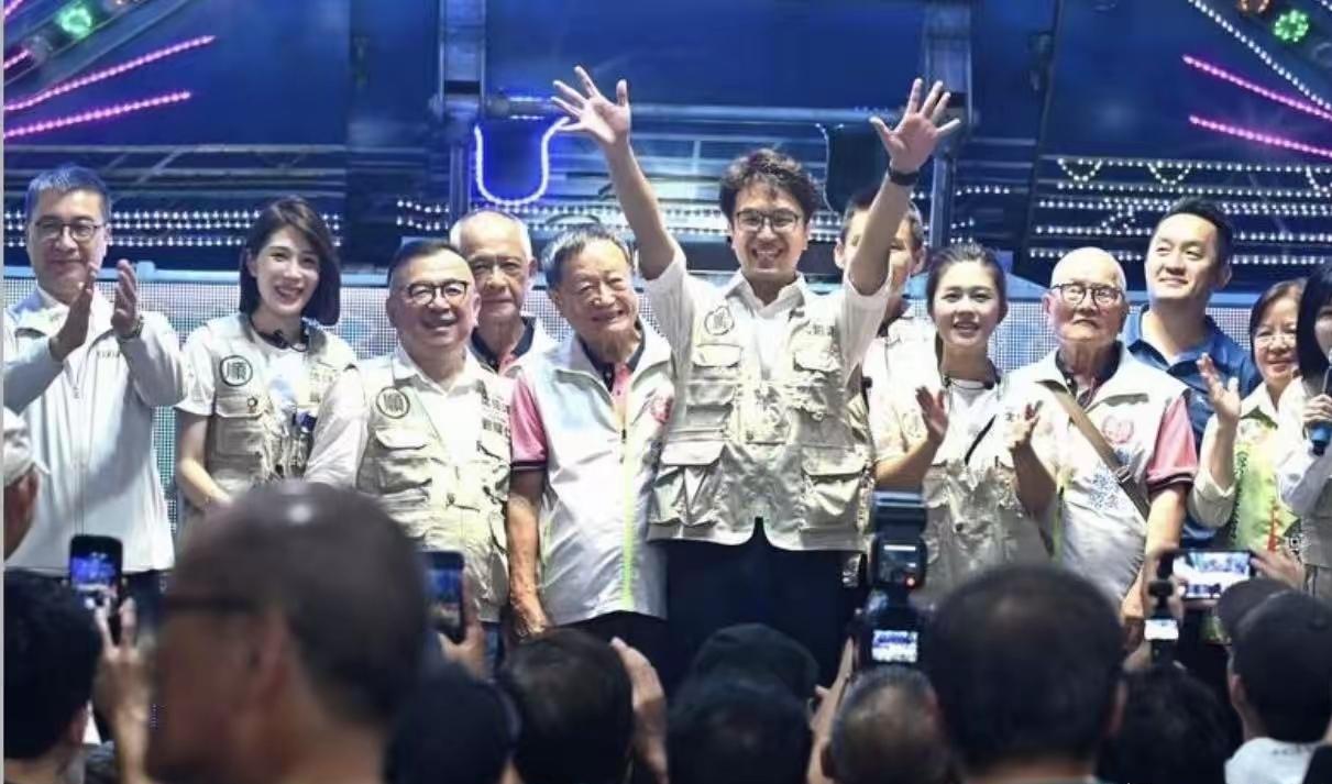 沈伯洋说，鲁比奥被制裁，改名叫卢比奥之后，一样可以到大陆来。
于是他半调侃的说，