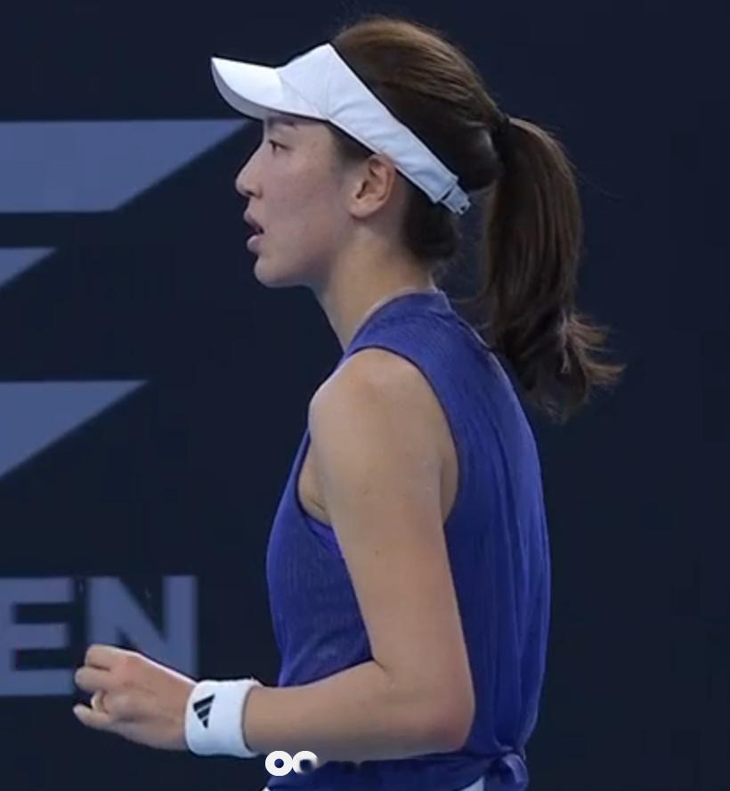 布里斯班WTA500首轮王欣瑜🇨🇳以1-6/3-6负于P-库德梅托娃🇷🇺