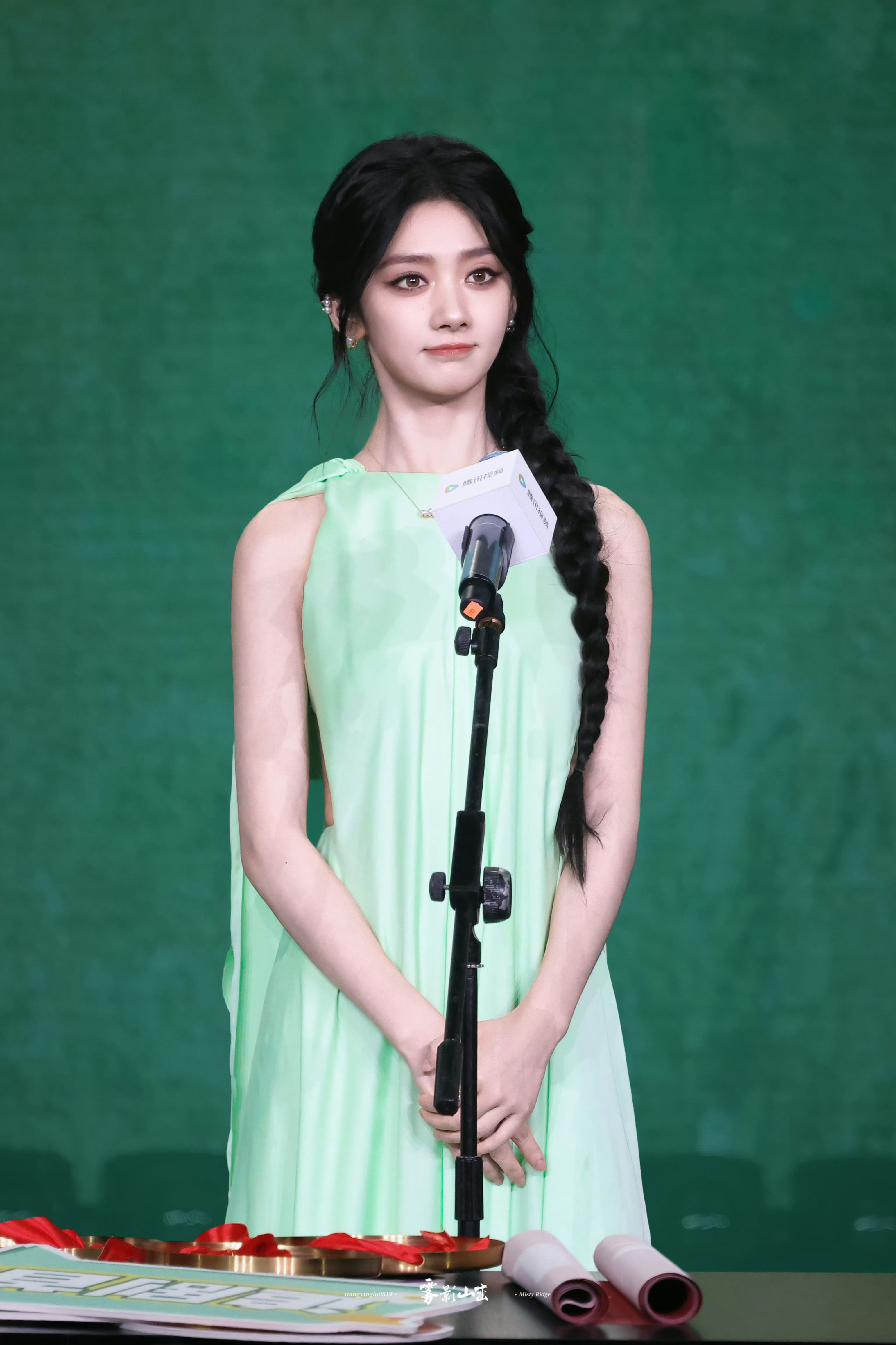 🎞️💚王影璐无邪 🎞️💚王影璐刘花生焦虑没什么不好的 就像烤肉 焦焦的 