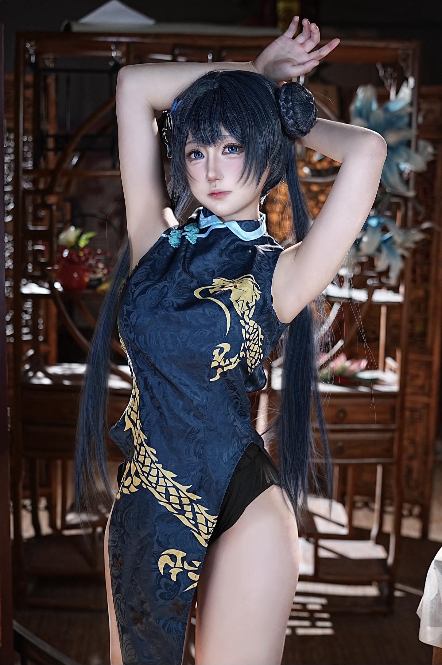 右滑看妃咲大人穿黑s.