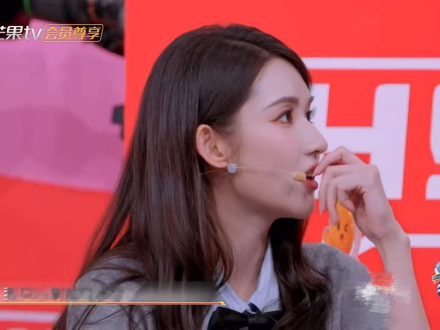 王玉雯只看到陈飞宇了辛云来见证周也王玉雯聊天全程你好星期六迪丽热巴陈飞宇持续掉粉