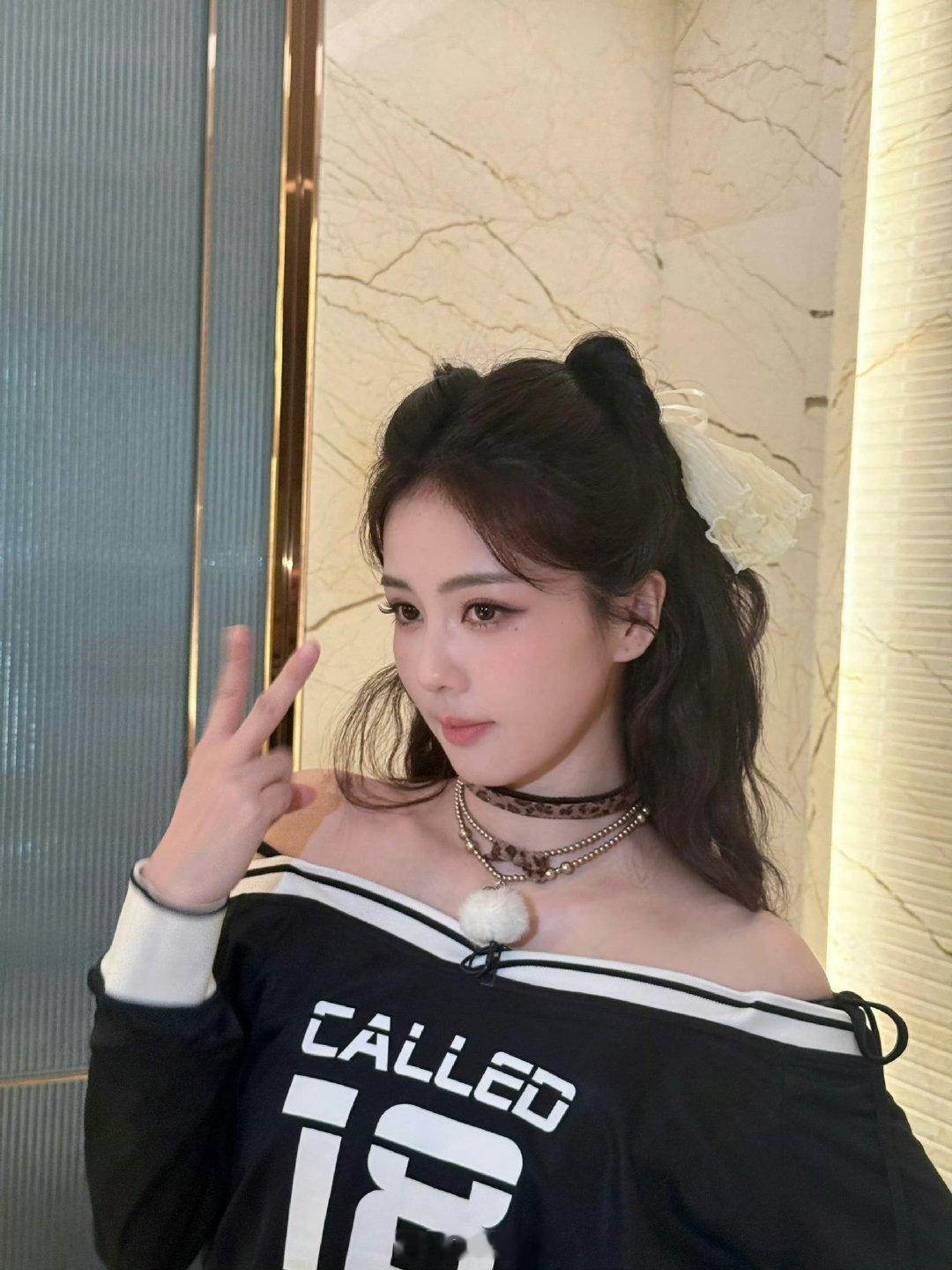 白鹿整季扛下各种杂音白鹿镜头前永远乐观白鹿跑男整季扛下各种杂音 