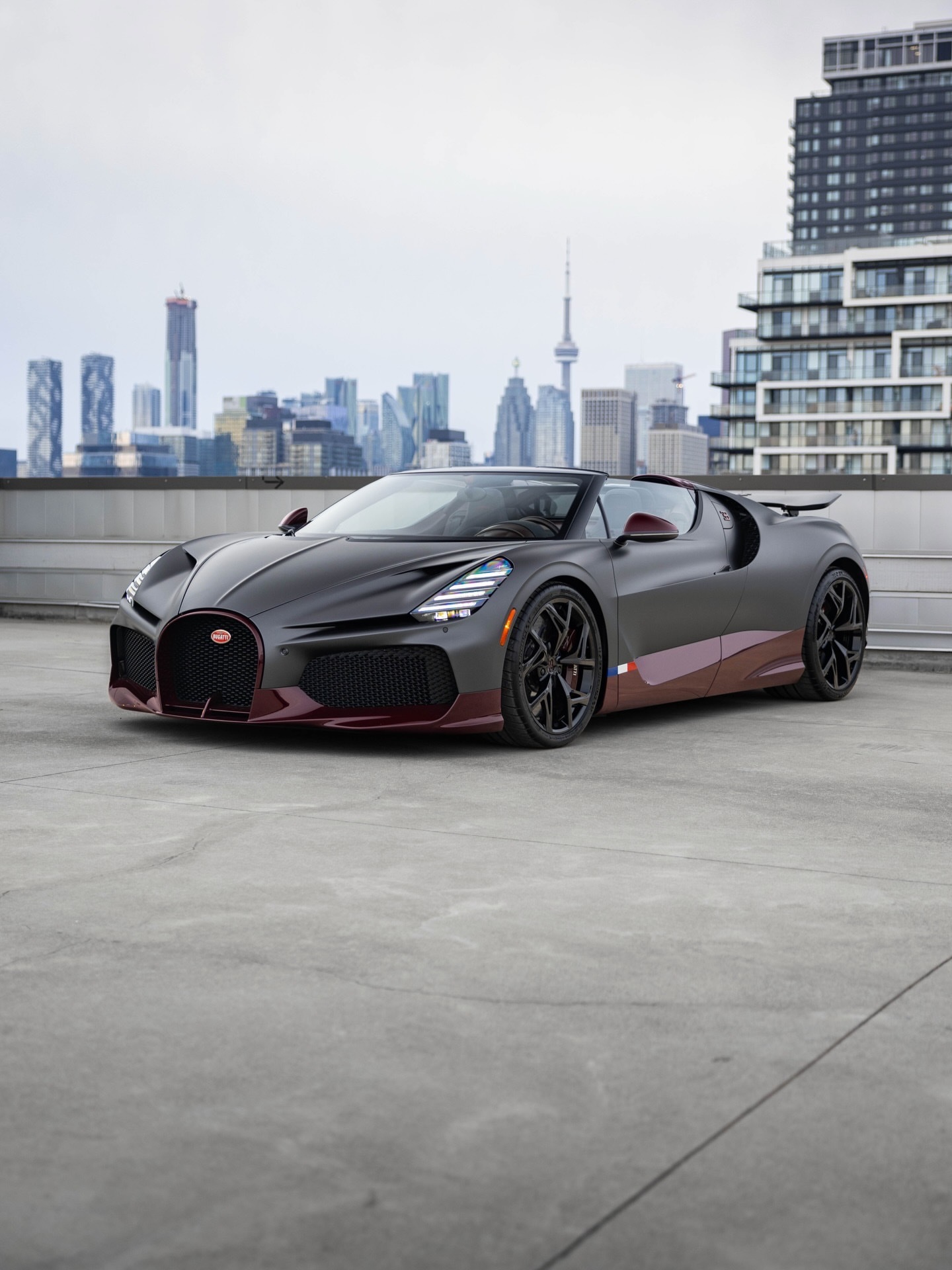 红碳素🩸 这个配色真好看布加迪·Mistral🏎️..布加迪Mistral豪