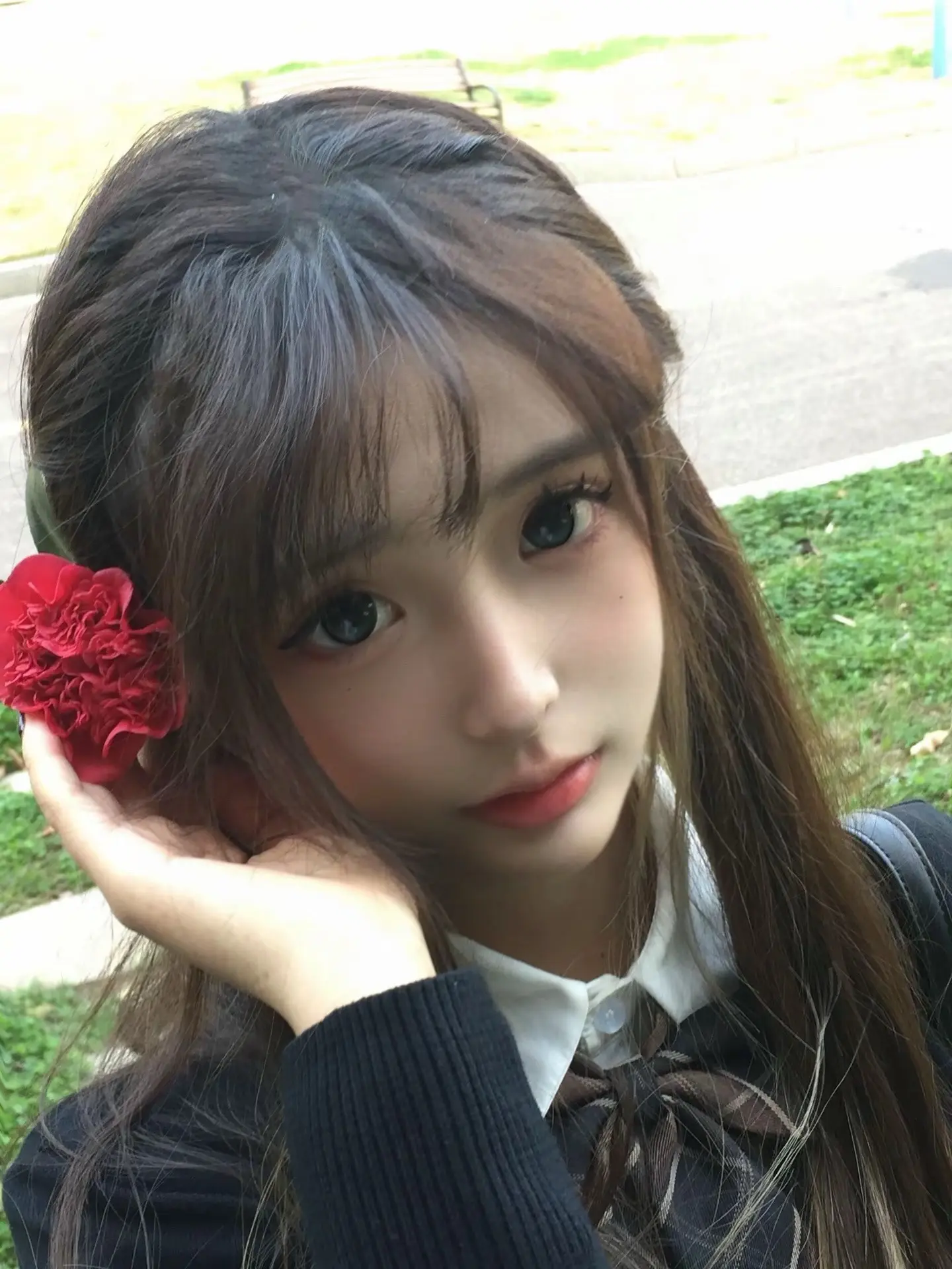 在你心里我是否还是初见时可爱形象