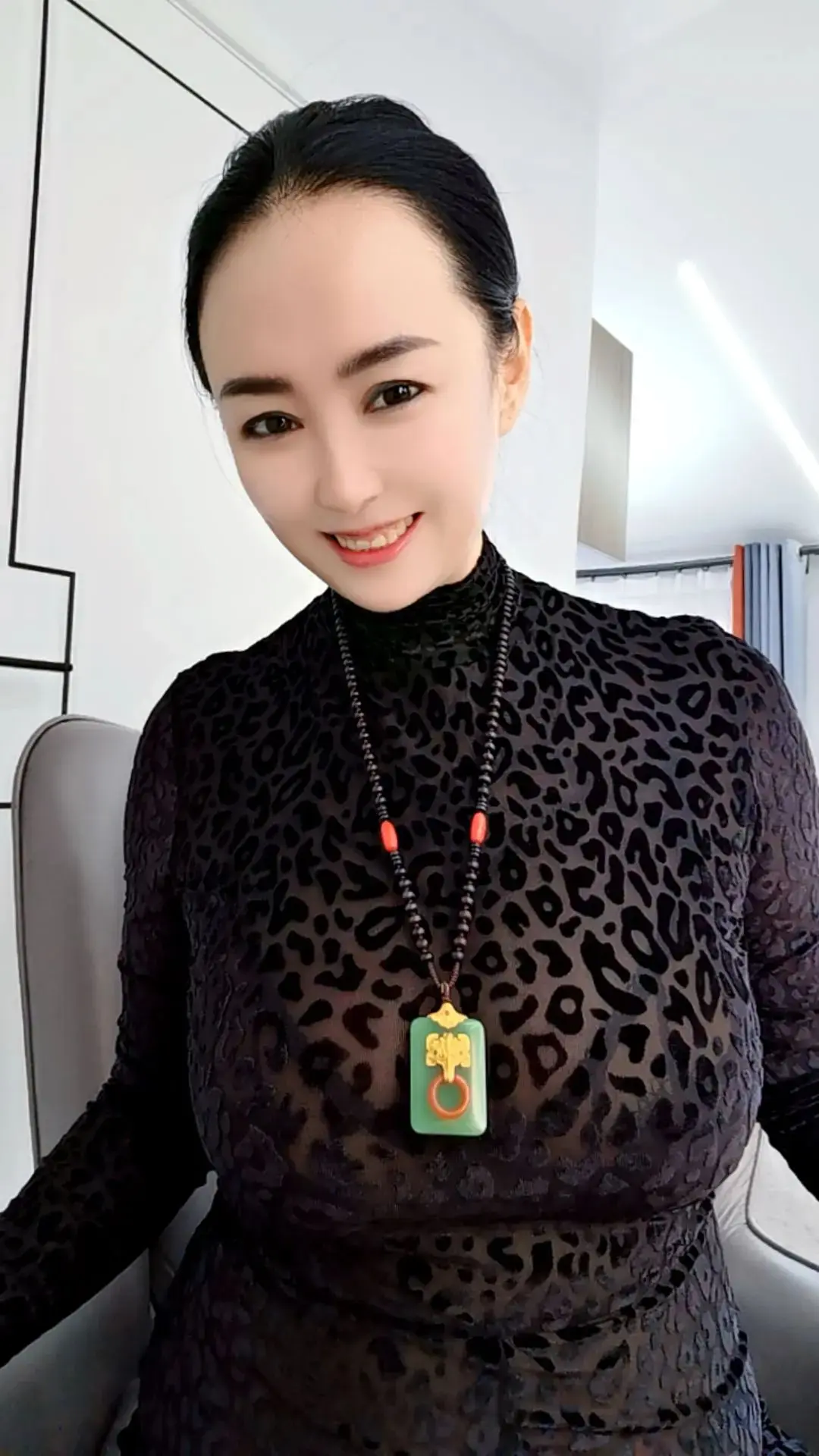 我一个女人可以单枪匹马，人生没有过不去的事