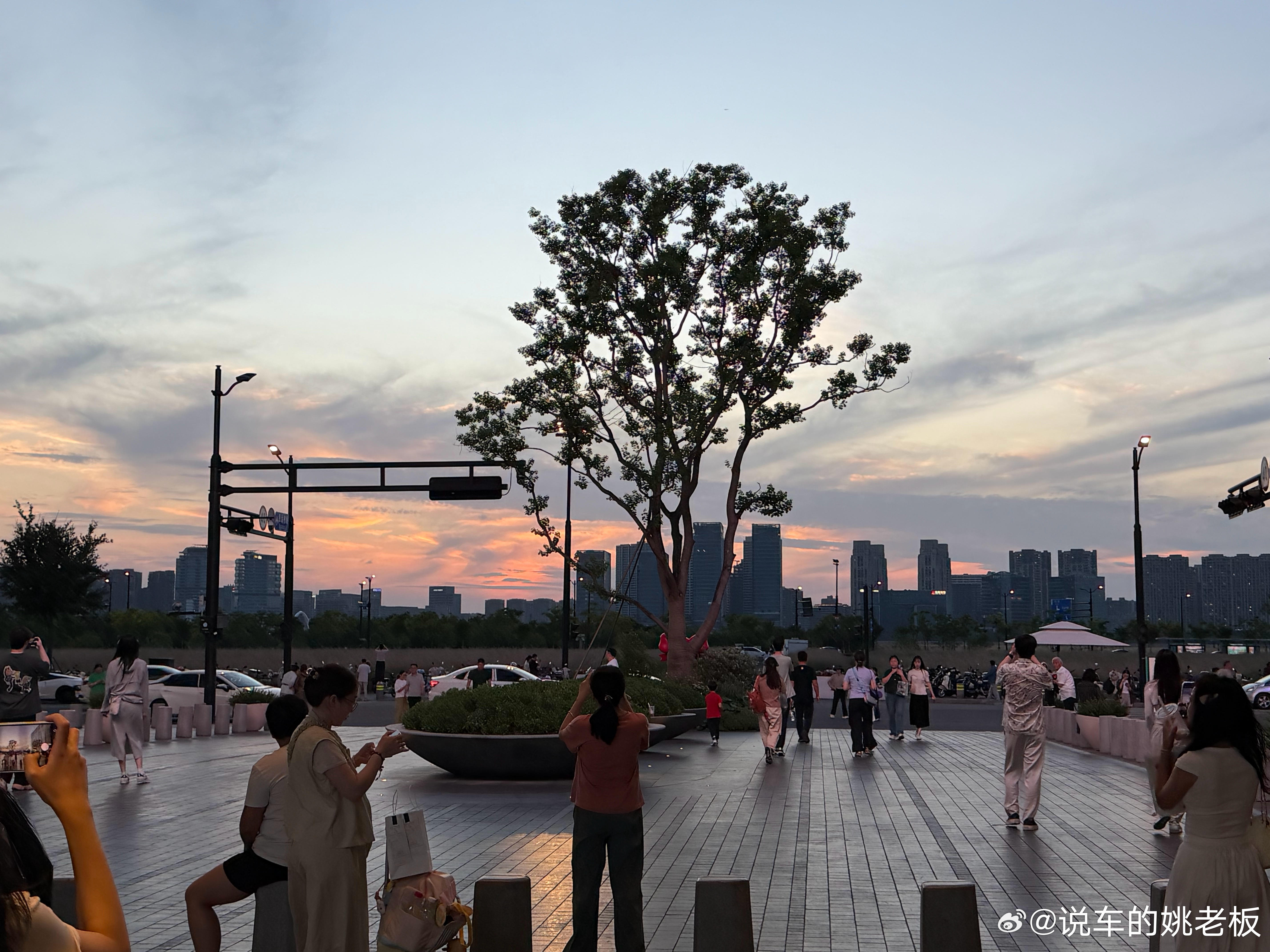 杭州今天的晚霞可真没 杭州