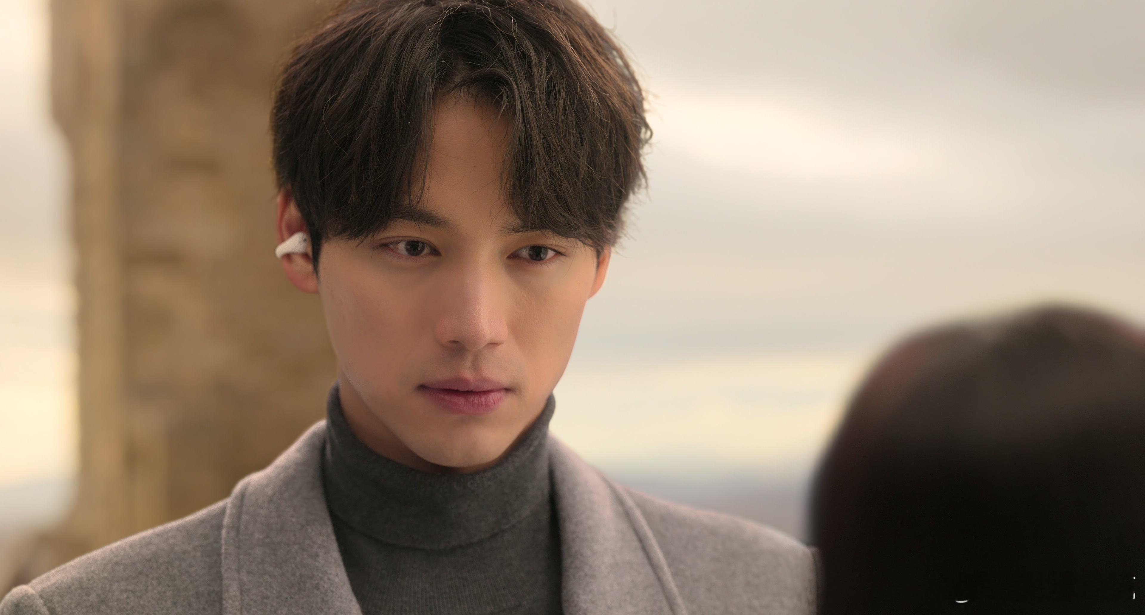 爱情怎么翻译 男二比男主帅