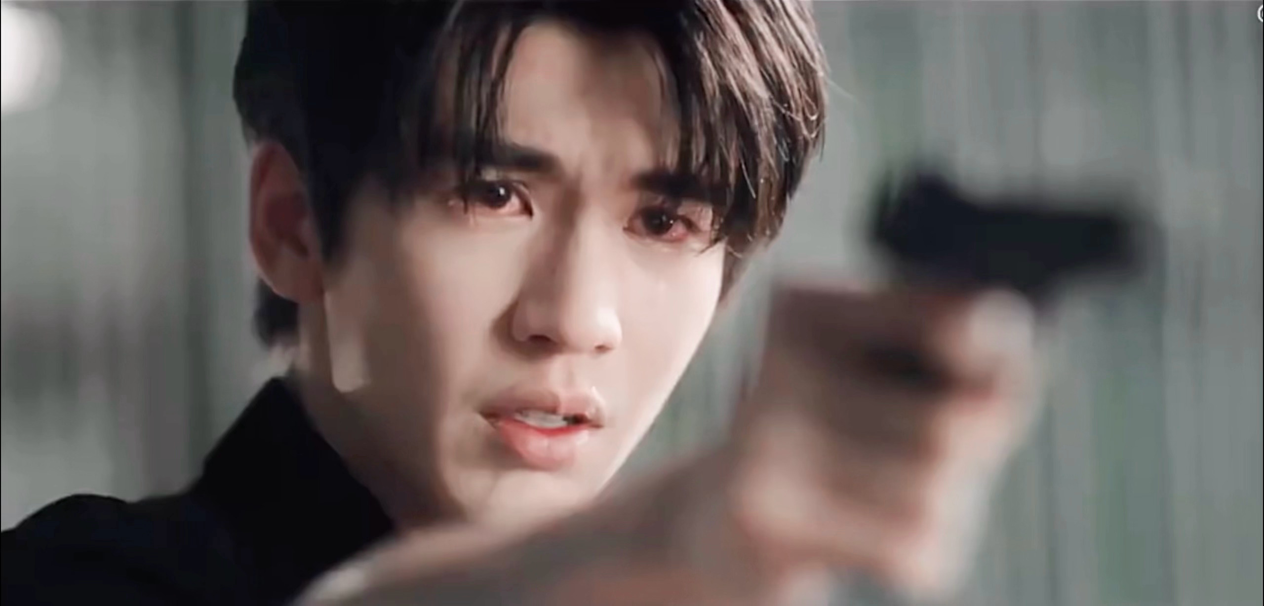 好喜欢看男人哭哦张凌赫的眼睛不仅会爱人，还很会哭
