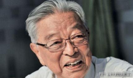 褚时健75岁时，身无分文，准备再次创业，他的朋友给他2000万，承诺："亏了没关