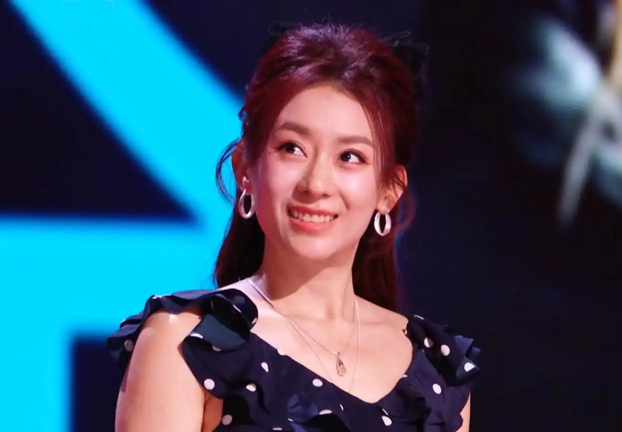 《浪姐7》10人错失总决赛！侯宇留遗憾，者来女成赢家，2位姐姐意难平 