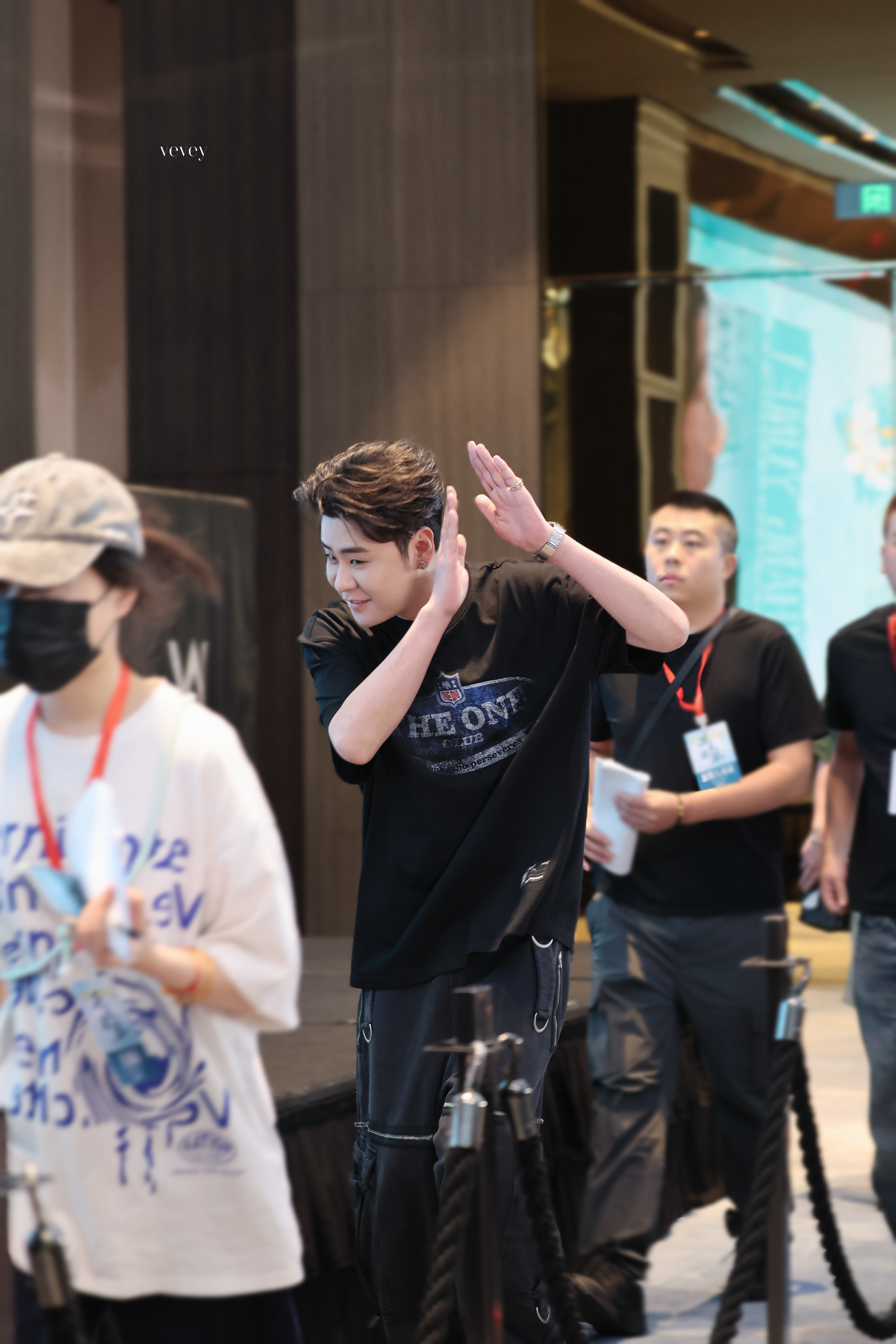 张云雷新歌遥遥张云雷靠近你演唱会  小官人 别害羞啊