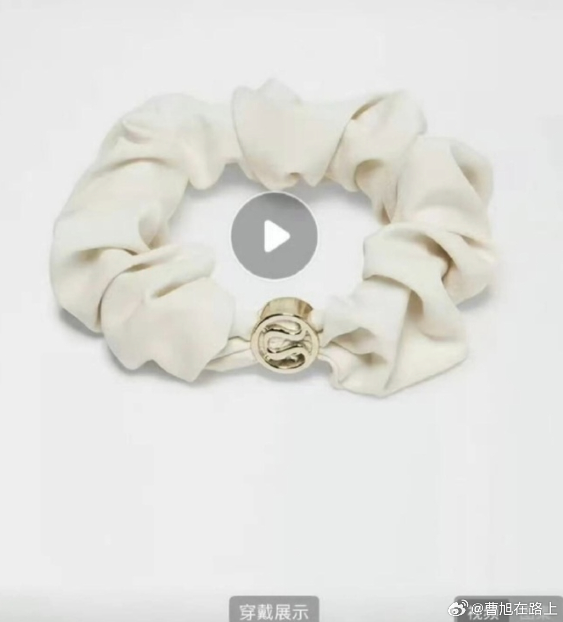 80元Lululemon发圈火爆是因为天热 这不是跟巴黎世家一个塑料袋卖2000