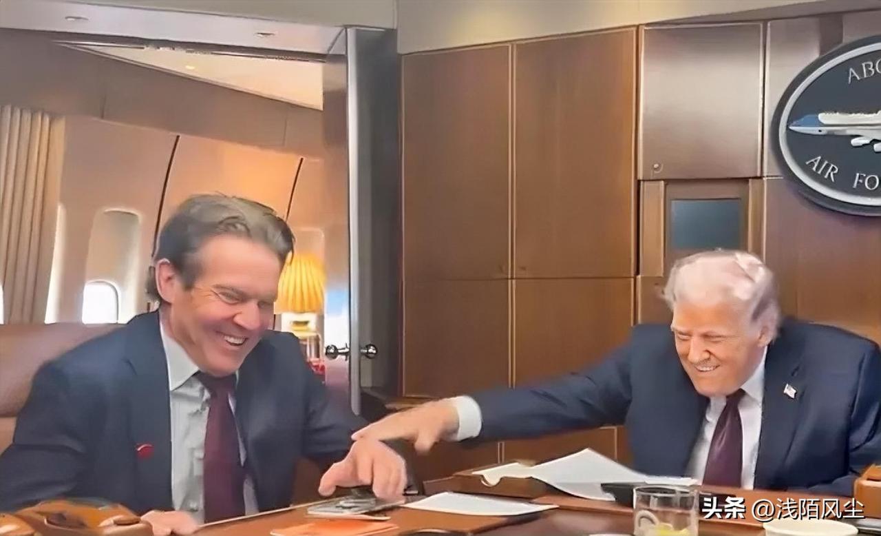 特朗普总统与“罗纳德·里根”总统会面，当被问及对特朗普总统的看法时，里根总统回答