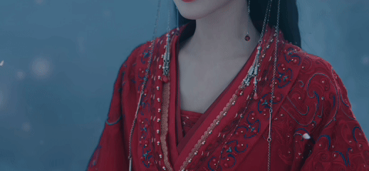 百花杀转场镜头美学百花杀 看了落水那段就知道导演在镜头语言上是下了功夫的。水、花