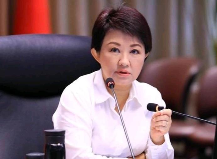 郑丽文获邀访问中国大陆，卢秀燕的表态，非常鸡贼！3月31日，对于郑丽文获邀访问一