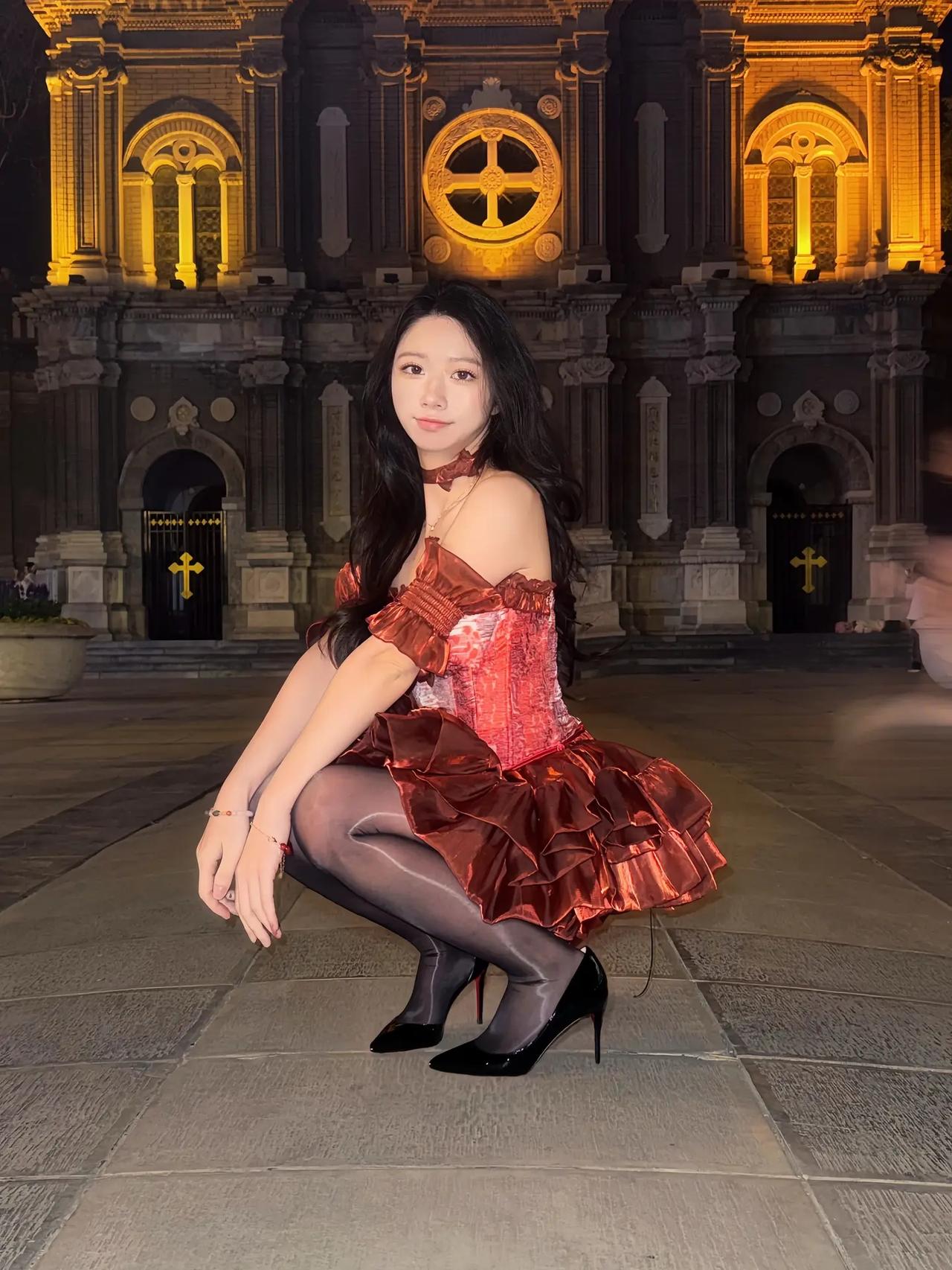 女孩子怎么穿搭既时尚又好看?