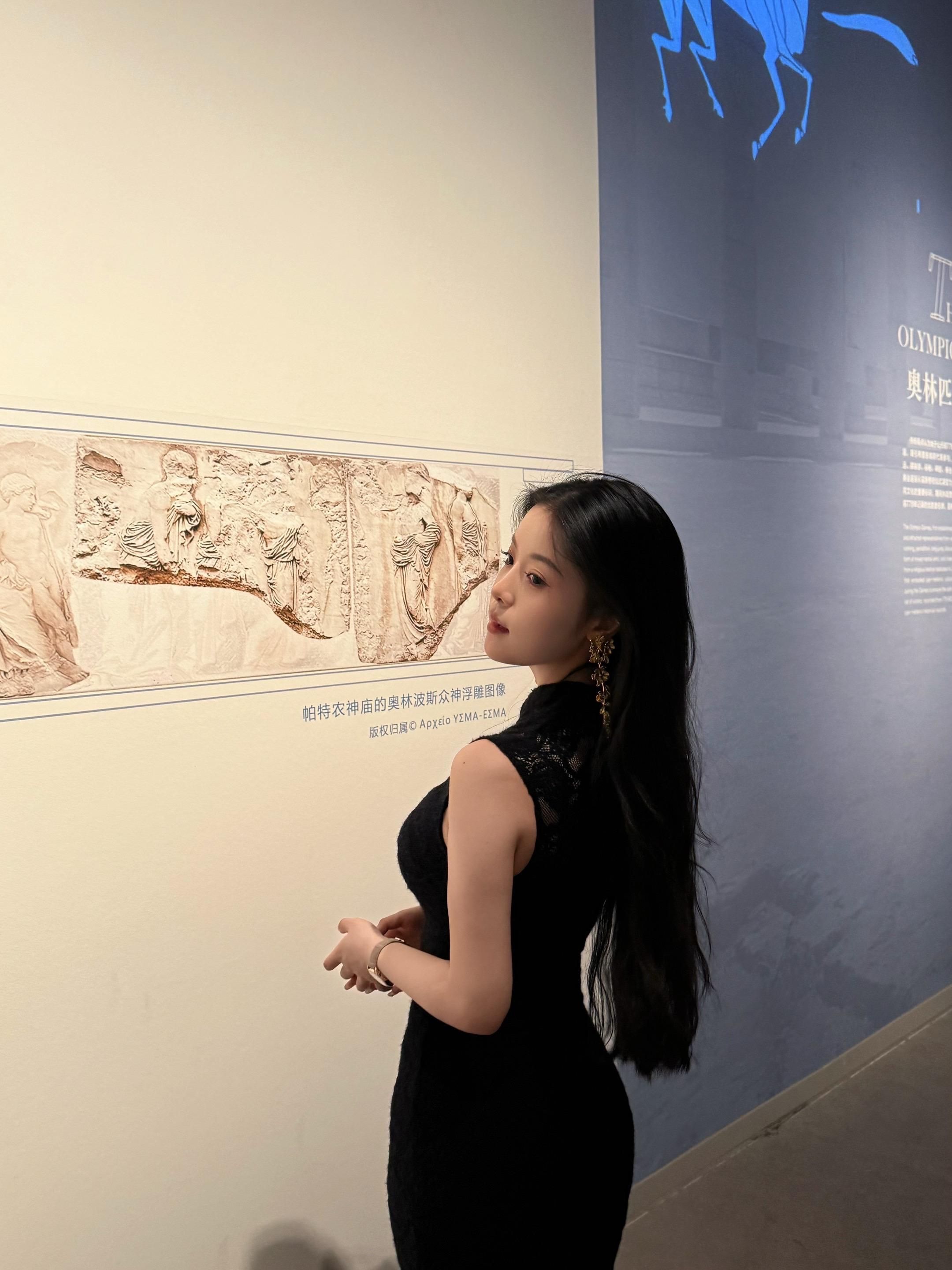 大成若缺  美是神性的，缺陷带来的共情力与想象力是天然的  她的残缺赋...