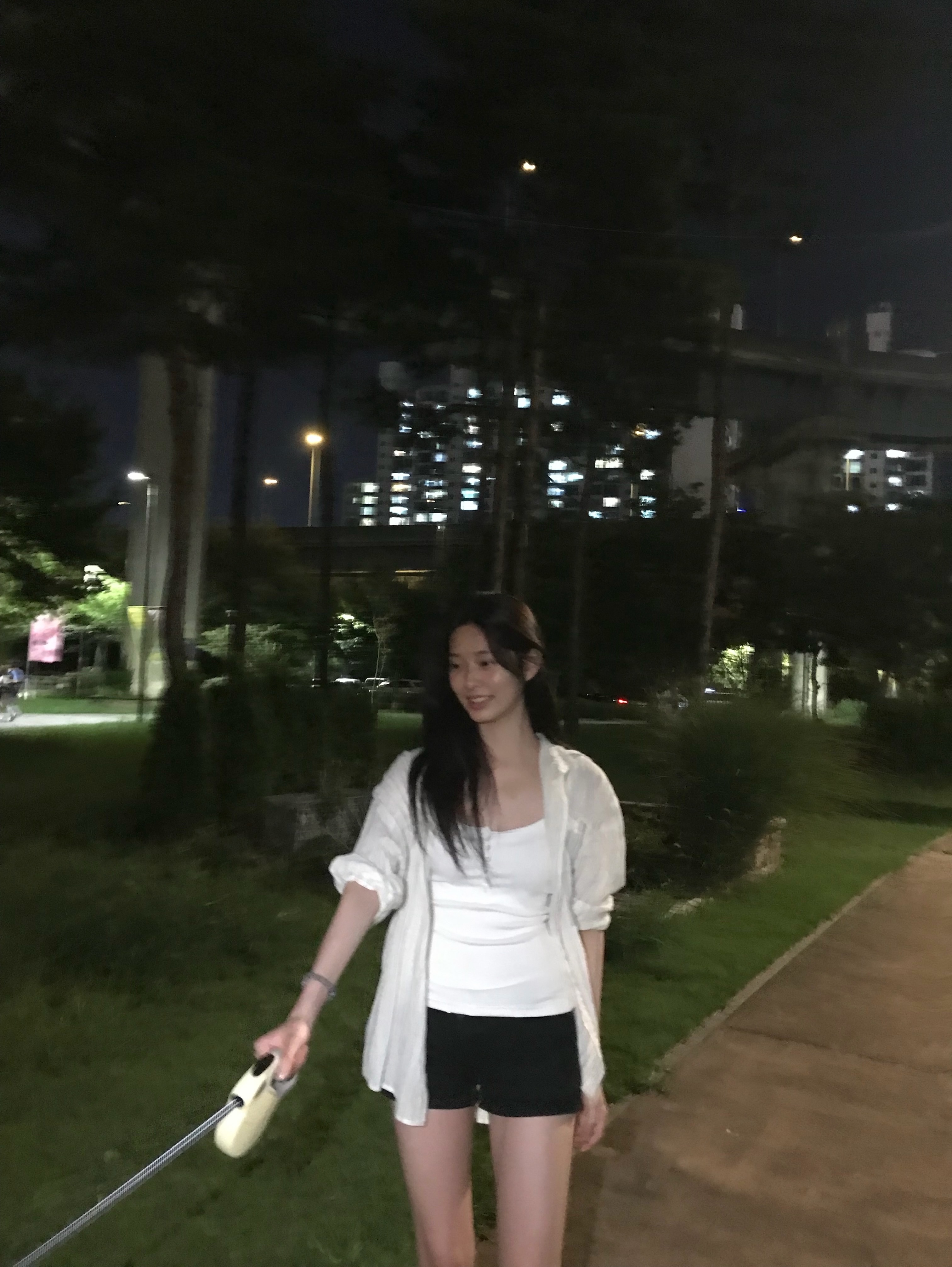 金珉周 ins更新 