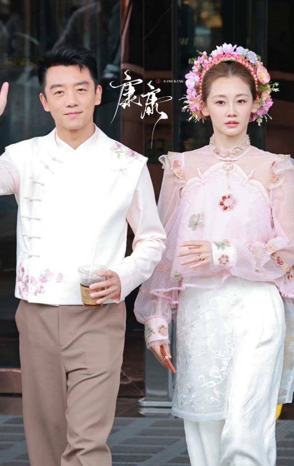 白鹿孟子义沈羽洁苗苗簪花造型白鹿孟子义沈羽洁苗苗簪花妆奔跑吧路透各自都有各自的风