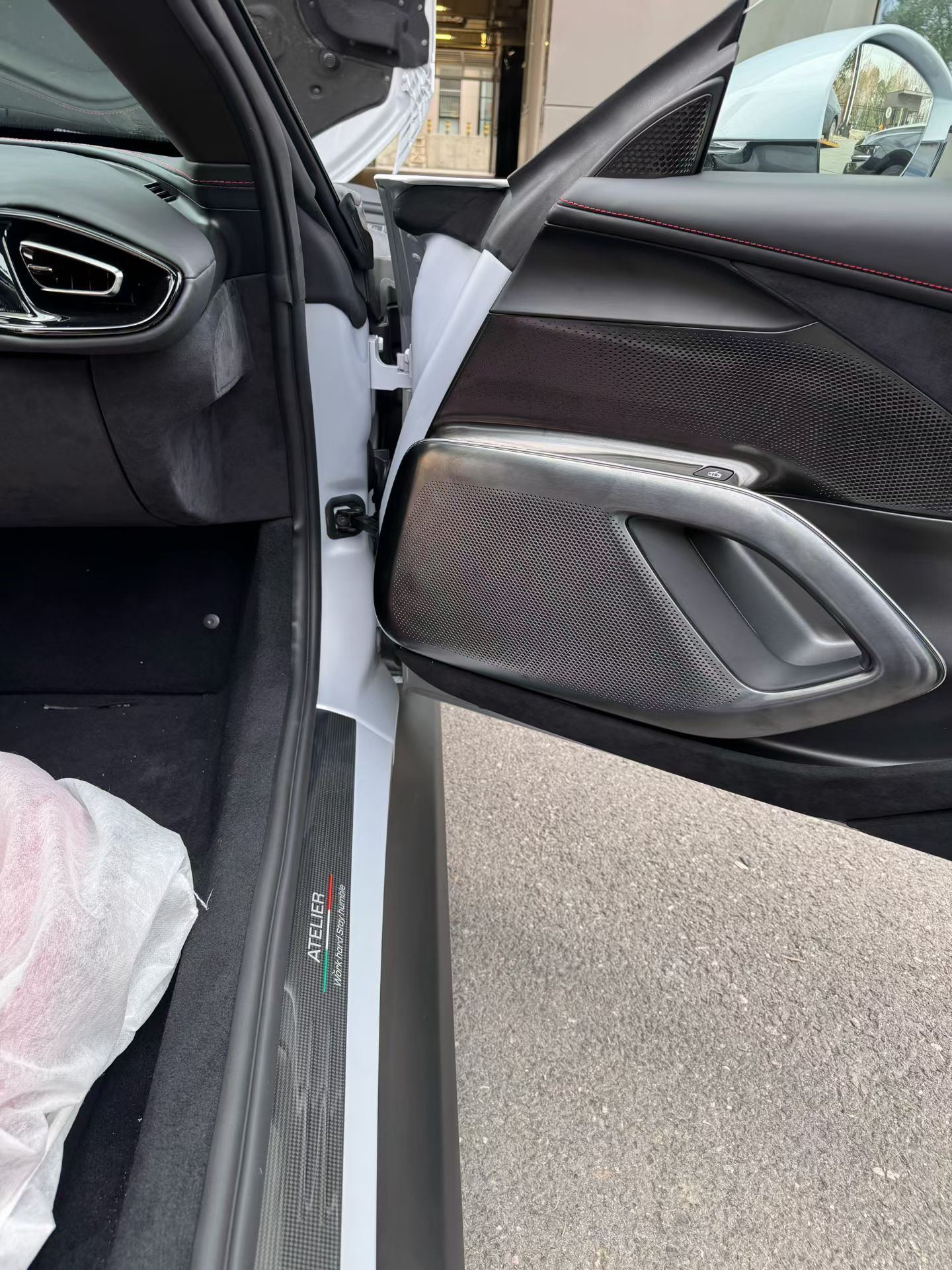 即将交付12C，帅到无话可说… 