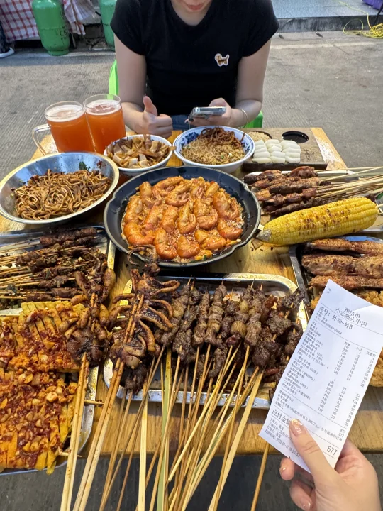 长沙真正好吃的小破店烧烤！！！便宜不贵…