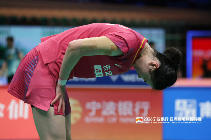 高昉洁发长文告别赛场 中国羽毛球队队员结束二十余年羽毛球生涯，发布微博长文告别赛