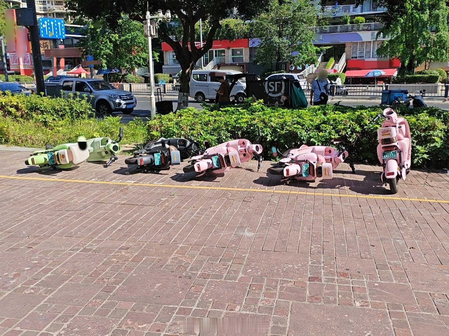 这太阳太大了，电瓶车都热的昏古七了南方高温多地冲击40摄氏度热热热热