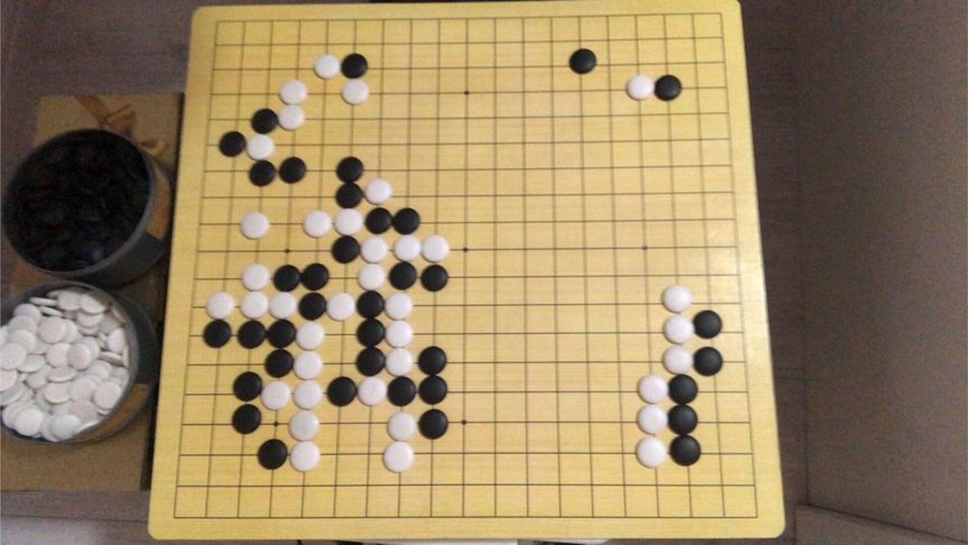 百灵杯：愤怒的柯洁！对申真谞一顿痛杀，74手胜率直飙95！