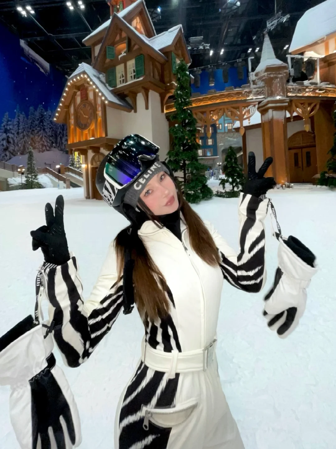 ⛷️拿什么跟她比 她滑雪从来不看星期几