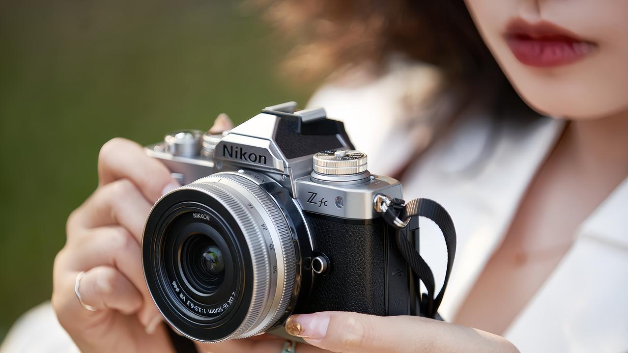 就在近期，相机价格“暴涨”，让很多人觉得有些买不起了，甚至理光 GR3、二手 C