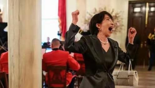 全焊死了！日本刚签完武器出口令，北约反手就锁死了技术标准-高市早苗再想挣脱，已经