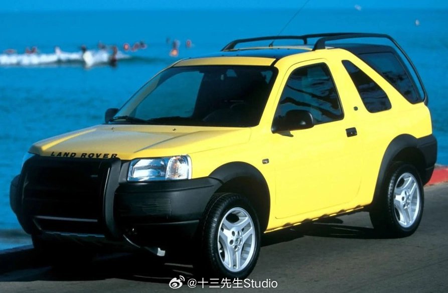 FREELANDER神行者真的来了 这个造型跟前几天的预测图不太一样，C柱才用了
