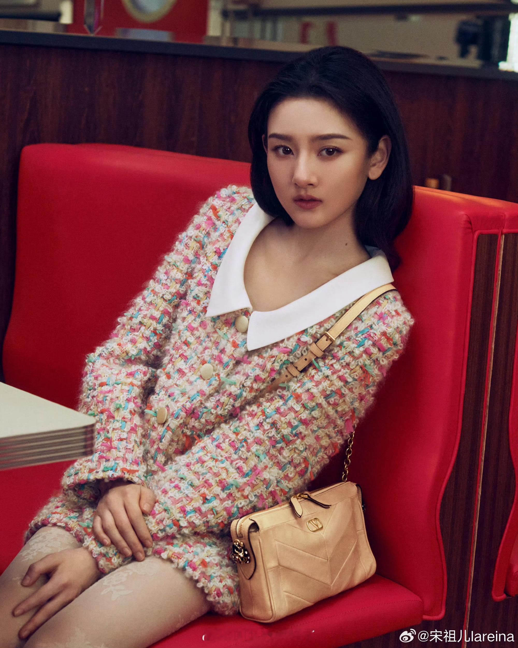 大家感觉宋祖儿是怎么捆绑进四美的？ 