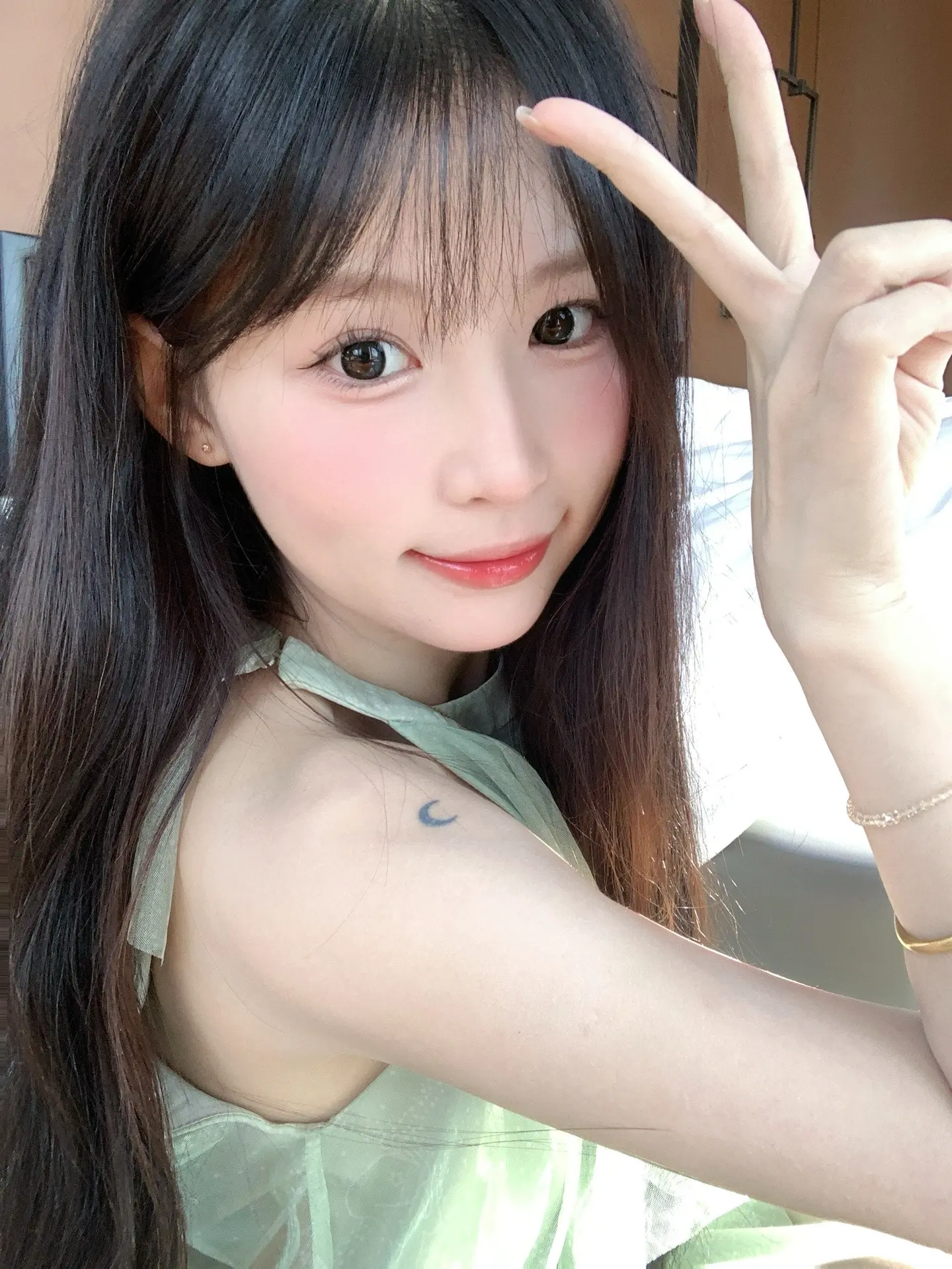 我们早就不是互相思念的人了