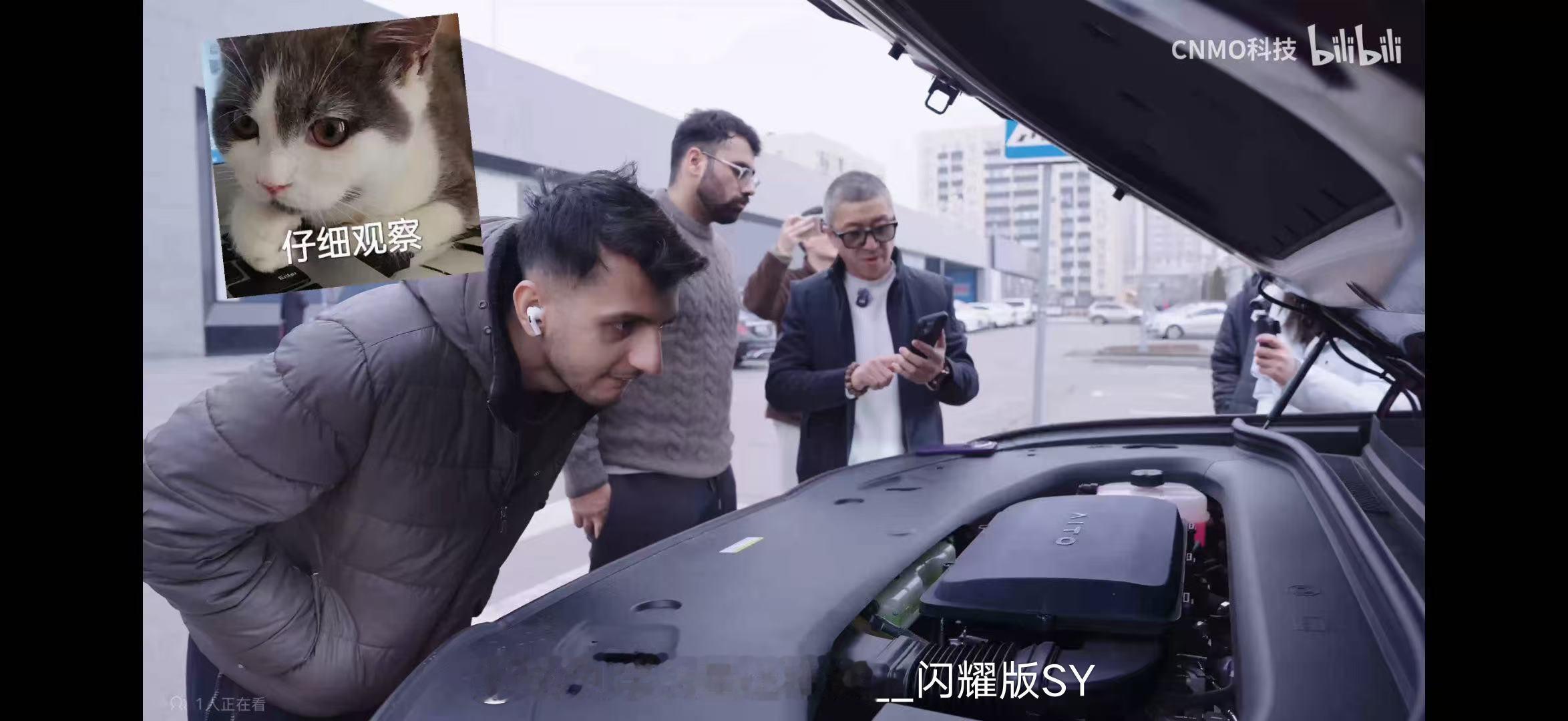 问界M7哈萨克斯坦引围观华为智驾ADS 4系统搭载34传感器，从容应对陌生路况；