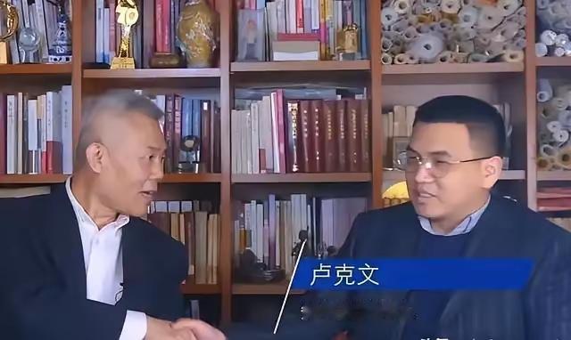 所谓的爱国大V，为何最怕别人“听其言、观其行”？
 
《论语》有云：巧言令色，鲜
