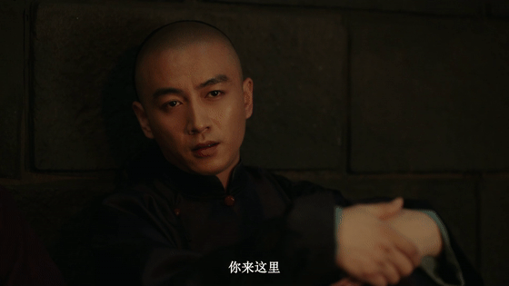 这是我唯一接受的毒唯  《大生意人》这段剧情真的太有意思了！李万堂为钱哐哐撞大墙