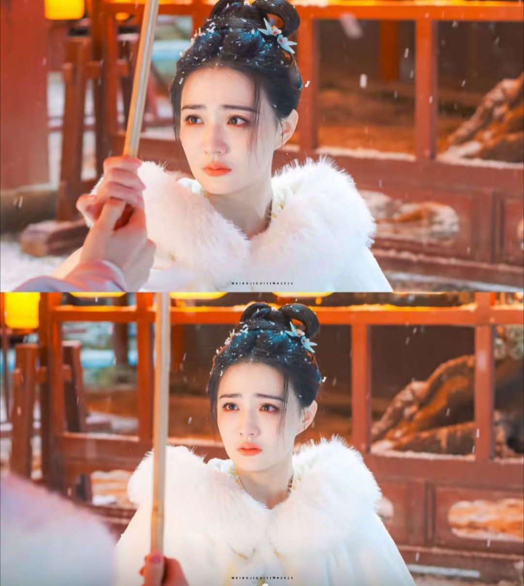 网友连夜给白莞写的重生文 网友太会了！连夜执笔为白莞写重生文，让她在平行时空重启