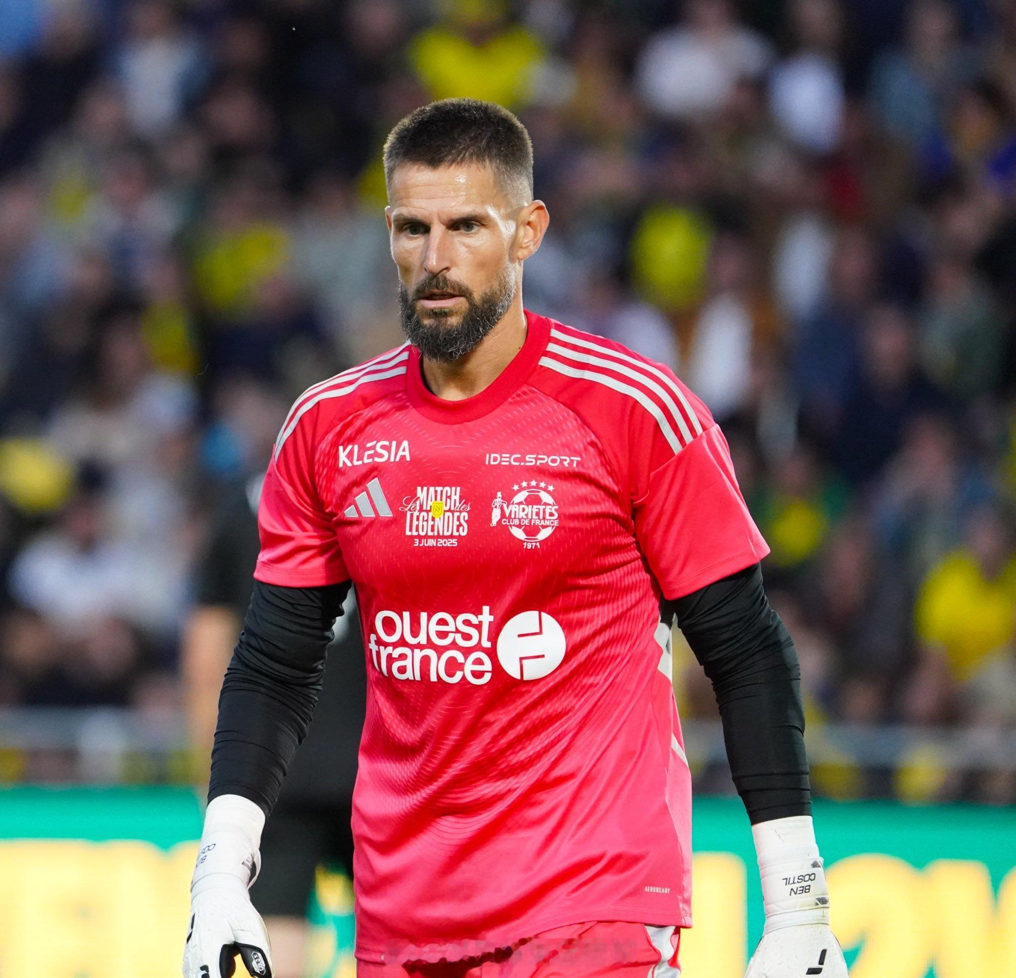 海外新鲜事 队报报道，前法国法国队 门将 贝努瓦·科斯蒂尔 如今竟然是……生蚝养