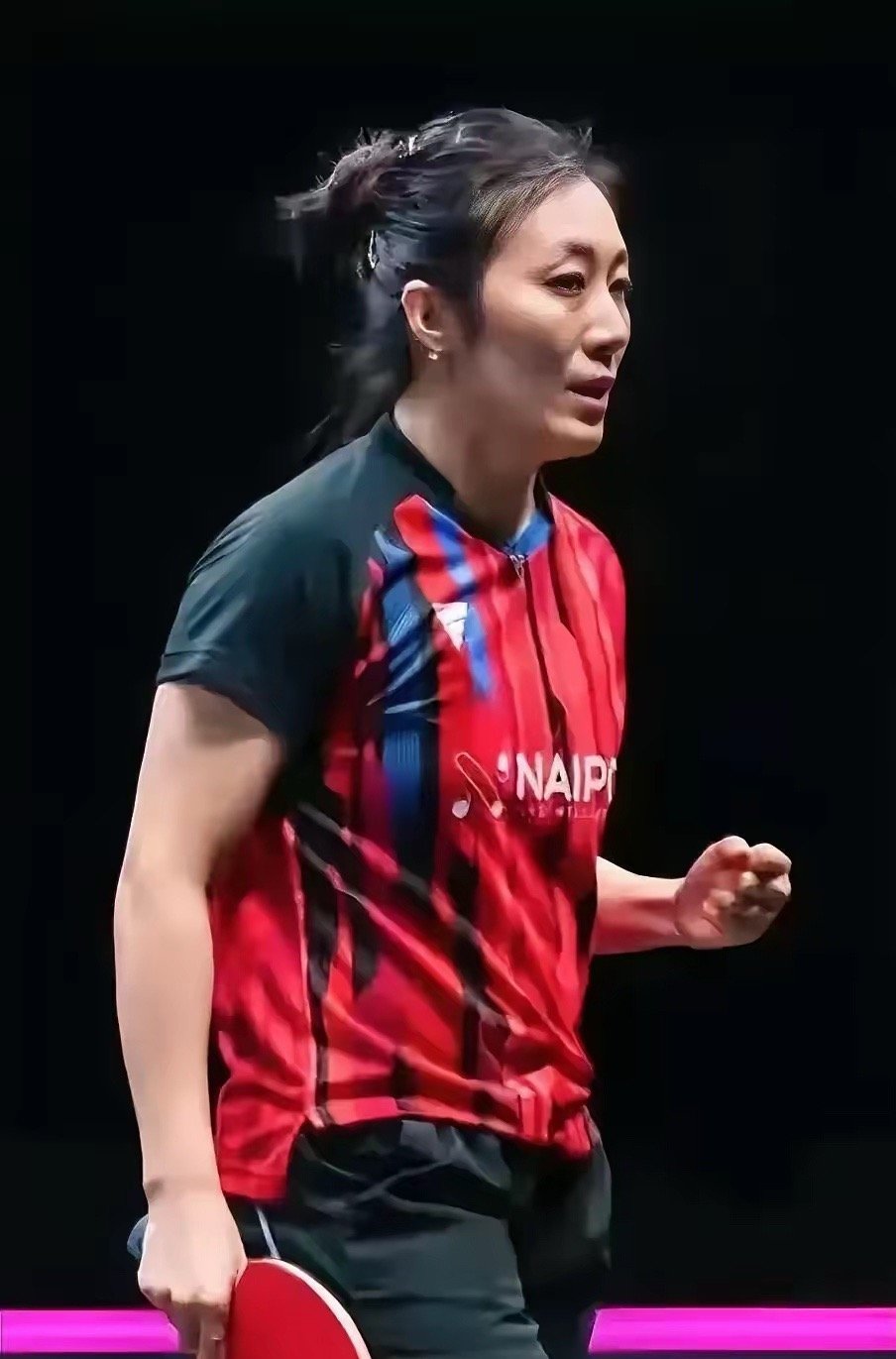 北京时间9月11日晚，2026WTT冠军赛澳门站展开一场女单1/8决赛的较量。最