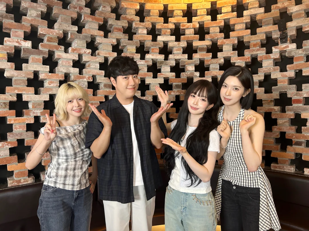 [📸] 안될과학𓂃𓊝 ミ🩵🧑‍