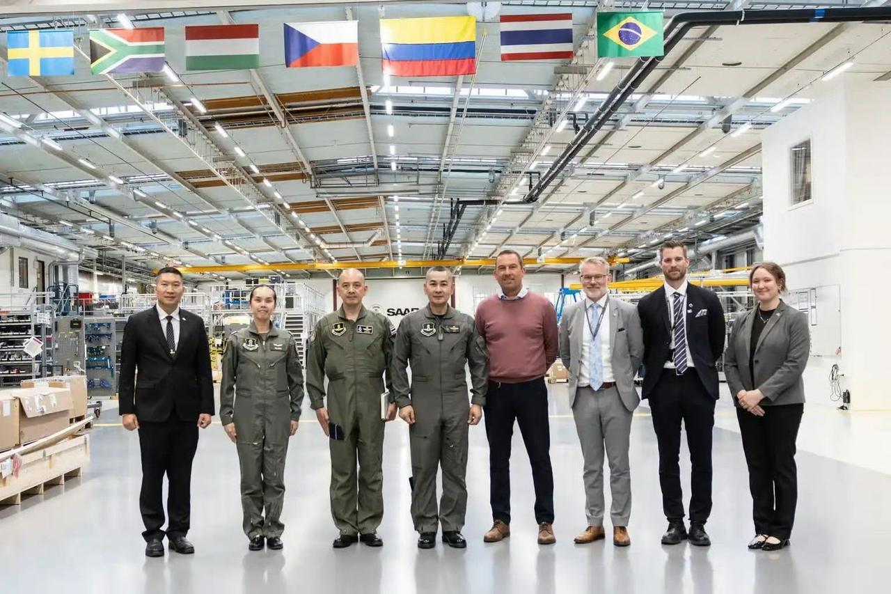 泰国皇家空军第一架JAS-39E战斗机已经在组装中，预计明年就能首飞，随后将装备