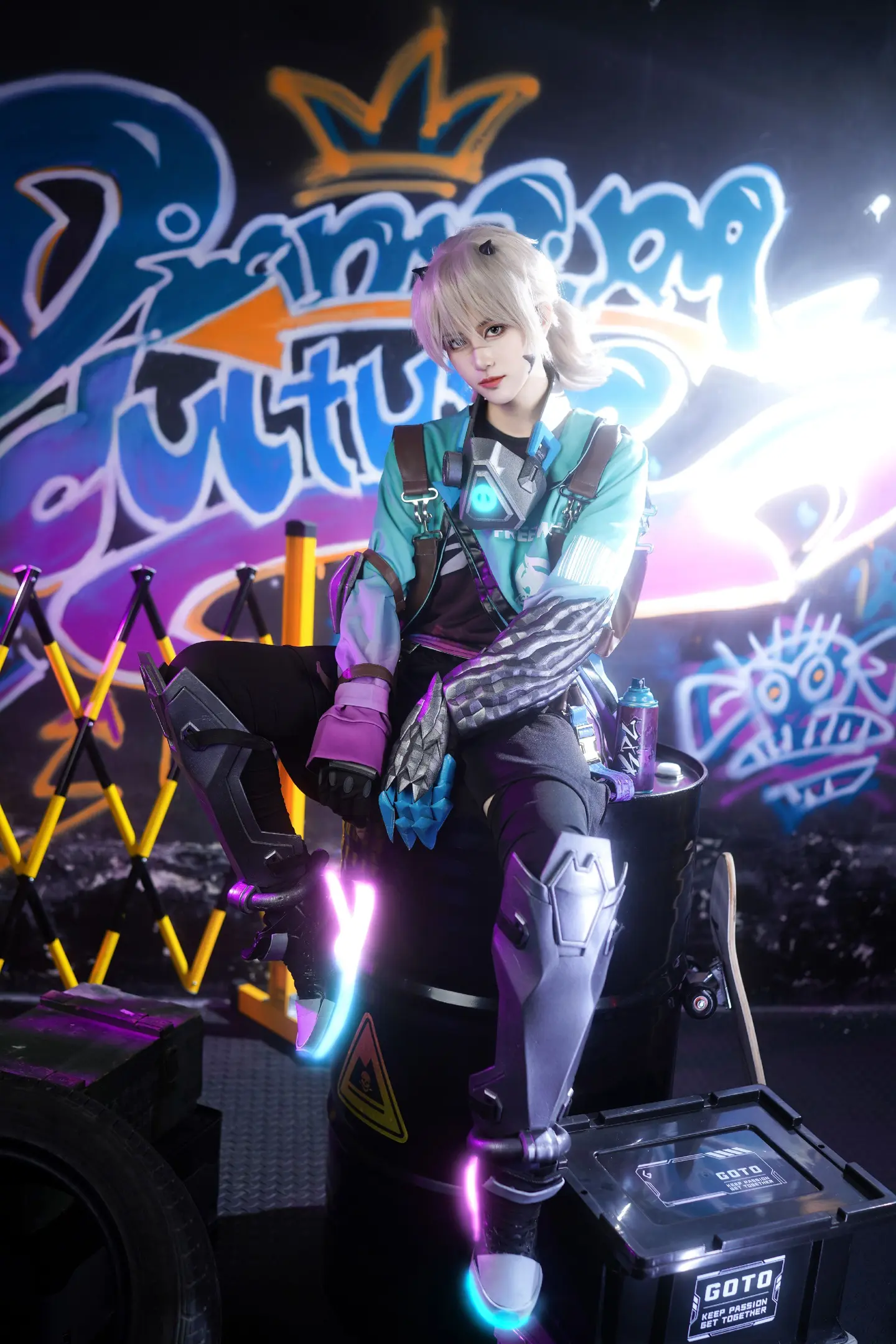 嘻嘻是傻虎虎。天狼系列的皮肤总要出一下cos