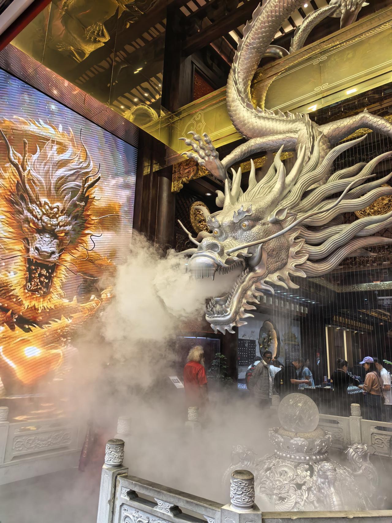 三安光电A股今日走势情况及展望

一、今日核心行情数据

三安光电A股今日以13