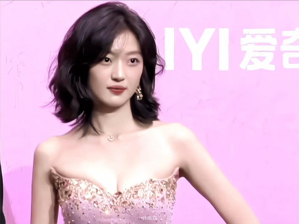 孙千✖️短发好有气质[送花花] 